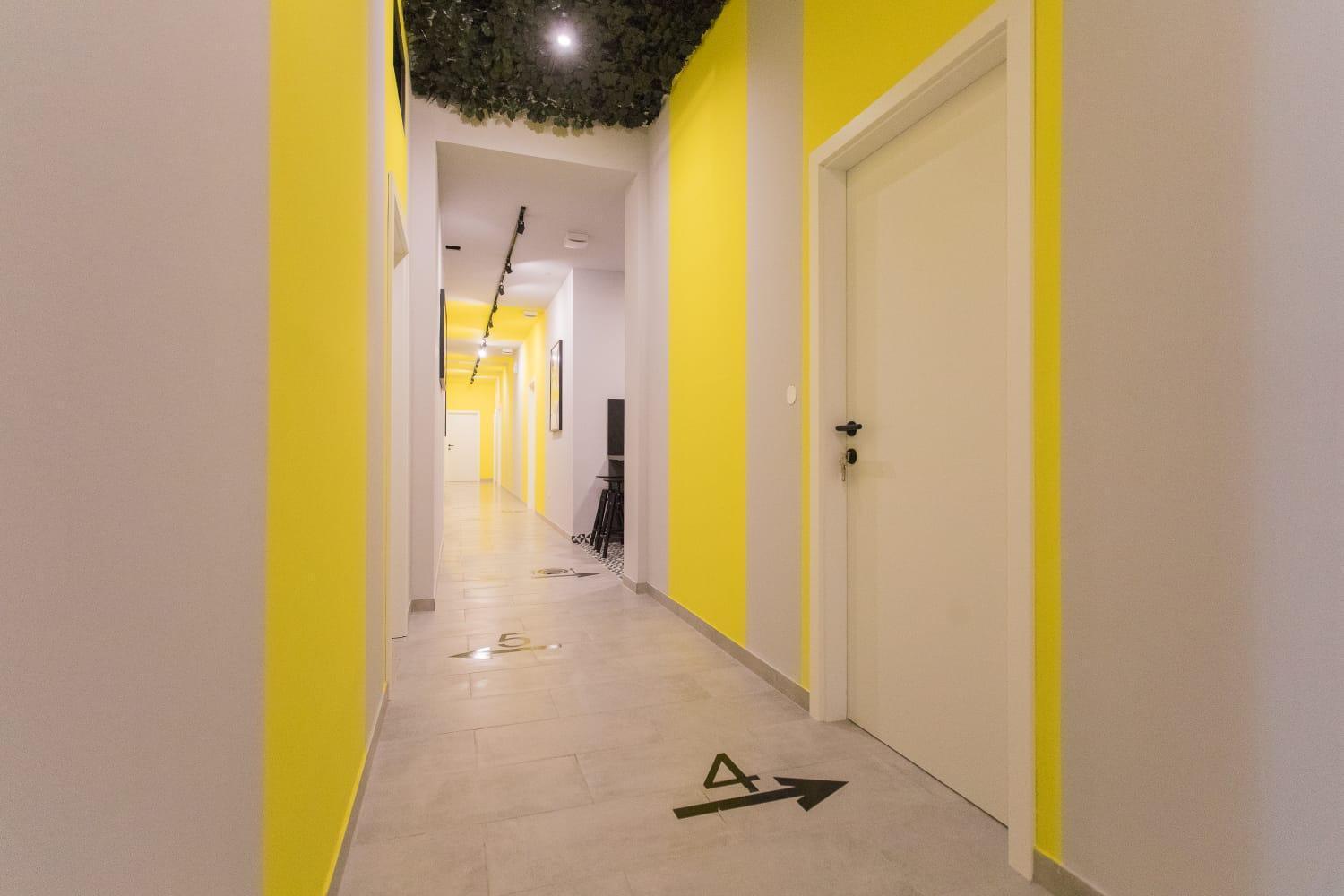 Hostel Cool , Split Eksteriør billede